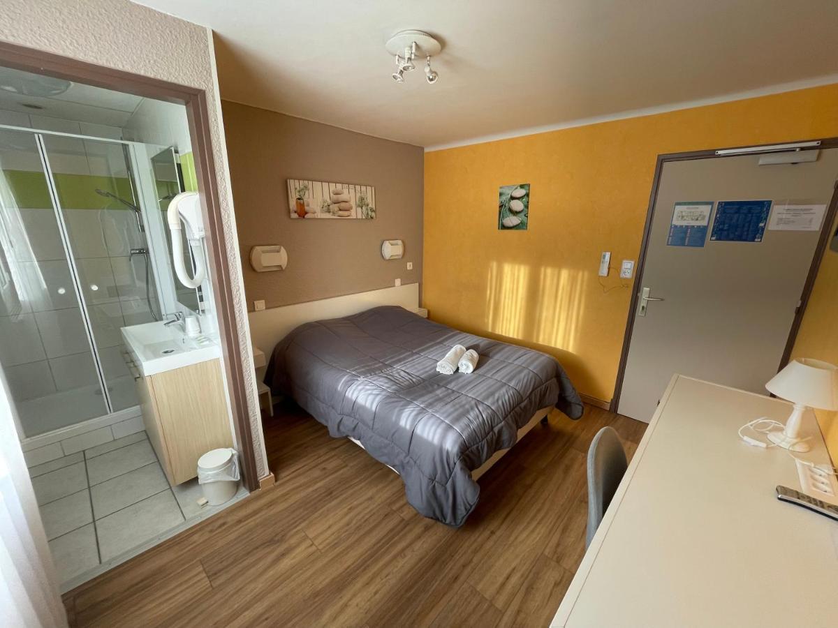 Hotel Les Chenes Sisteron Exteriör bild
